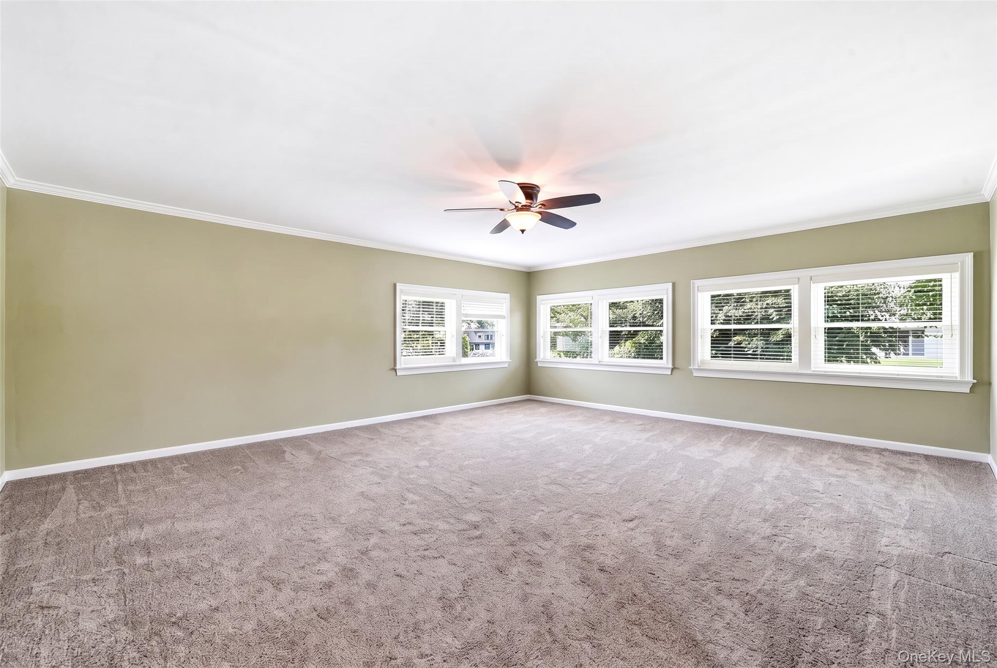 414 Potter Boulevard Property Photo 13