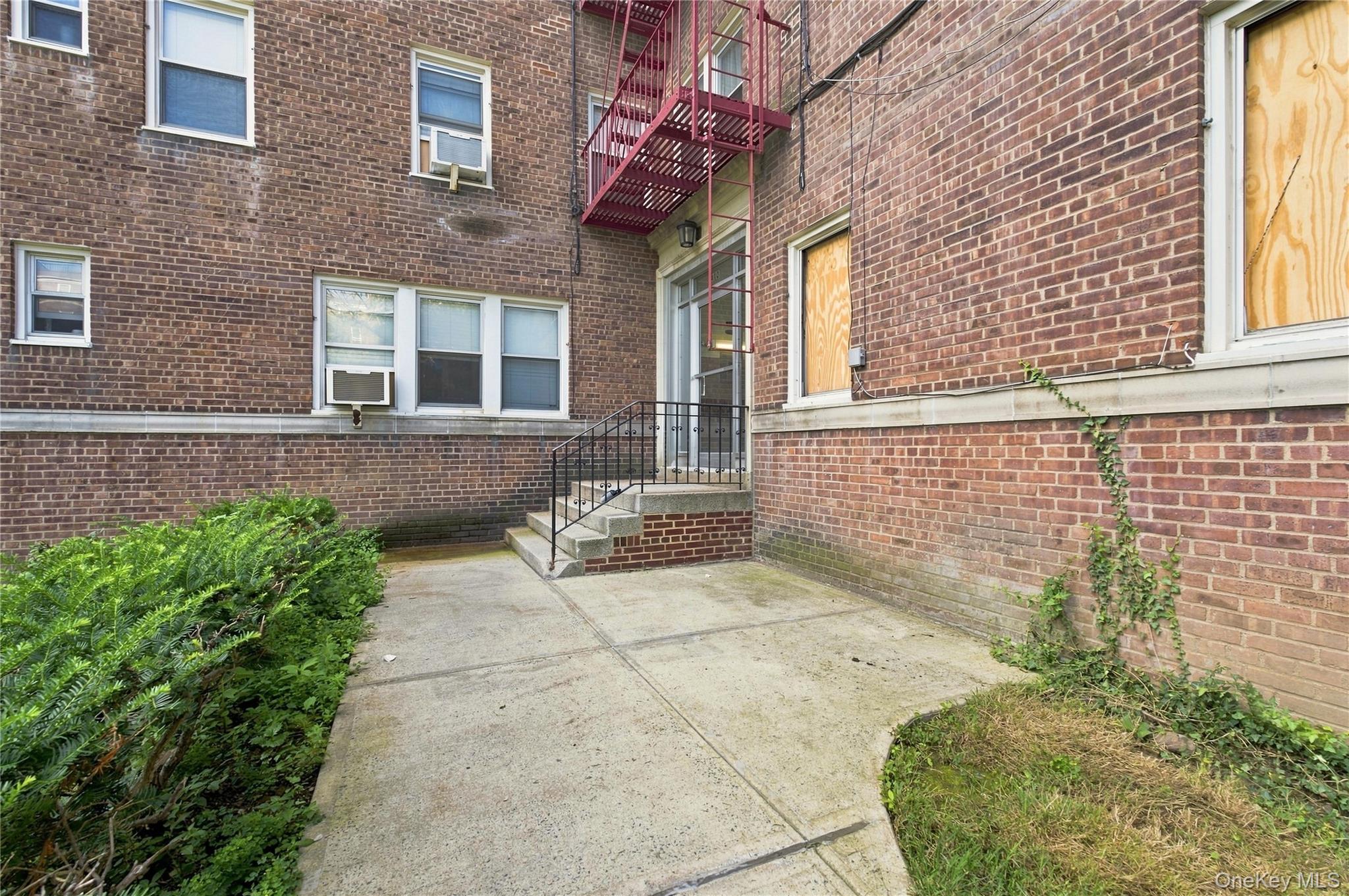 5410 Netherland Ave A53 Property Photo 3