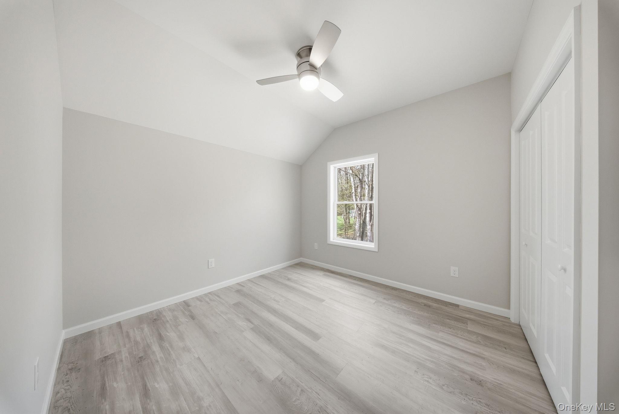 24 Farmingdale Lane Property Photo 26