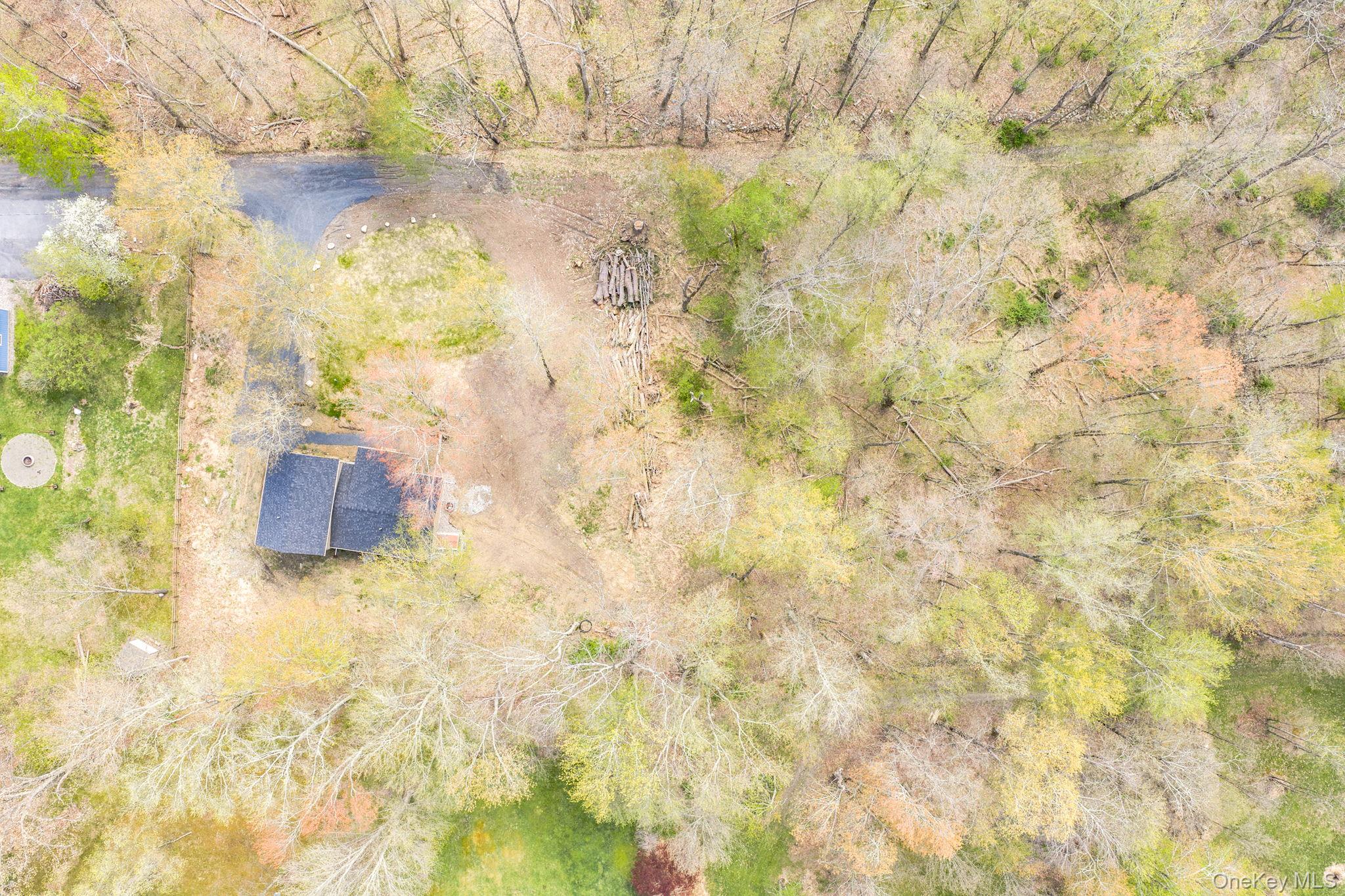 24 Farmingdale Lane Property Photo 35