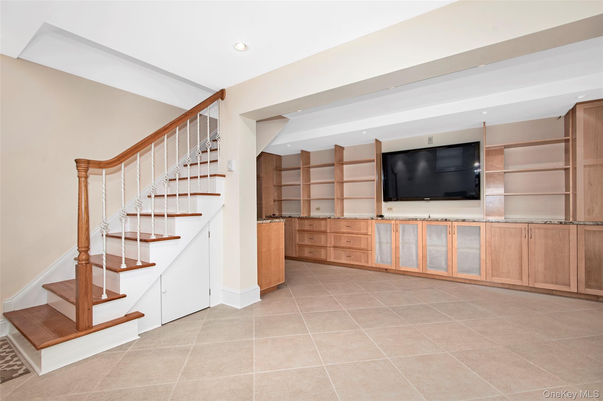 17 Haven Avenue Property Photo 20