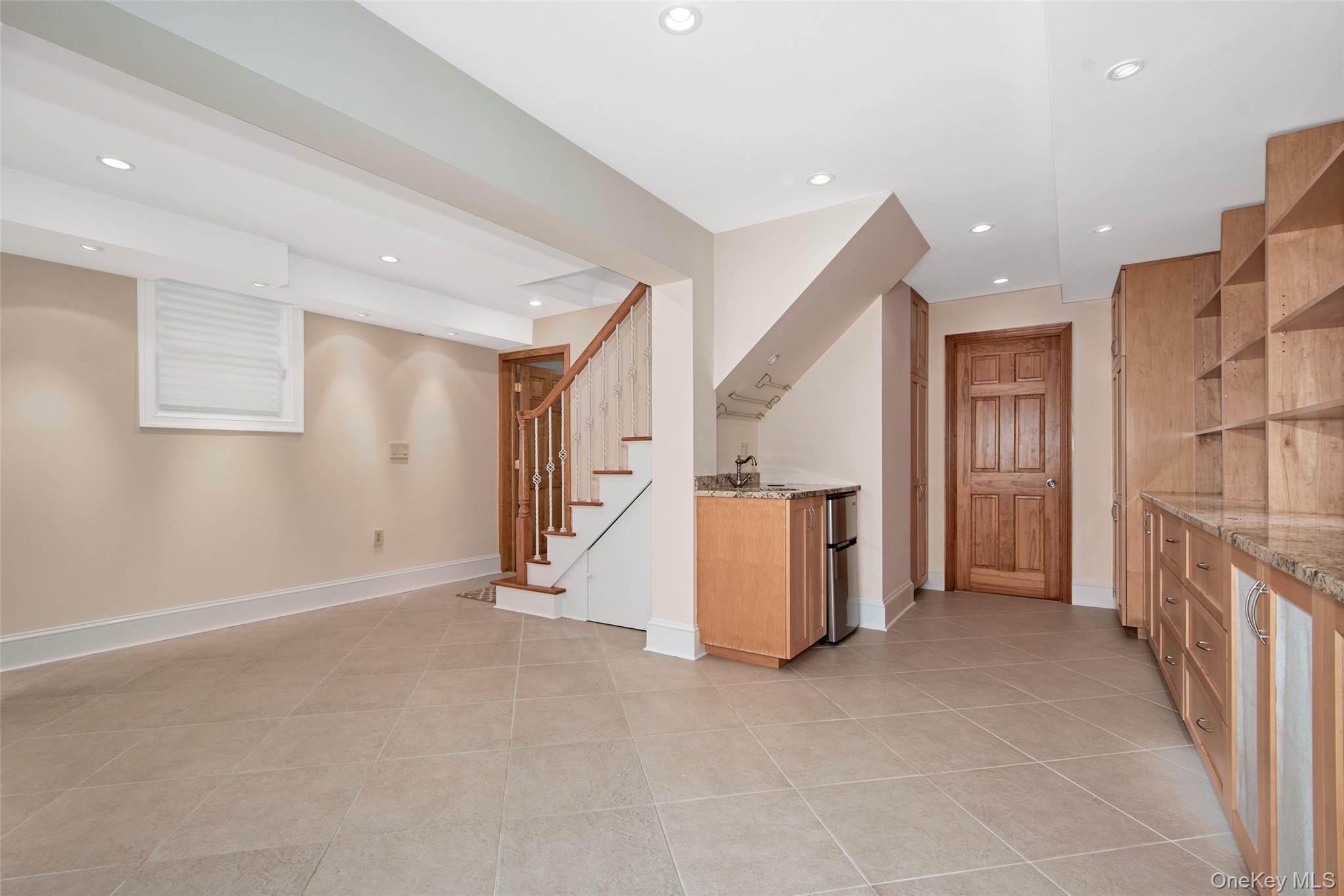 17 Haven Avenue Property Photo 22