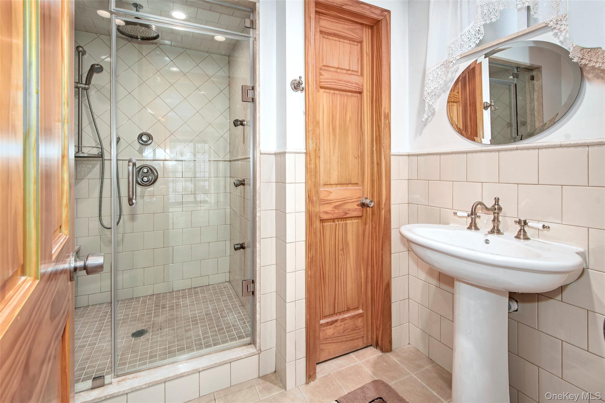 17 Haven Avenue Property Photo 24