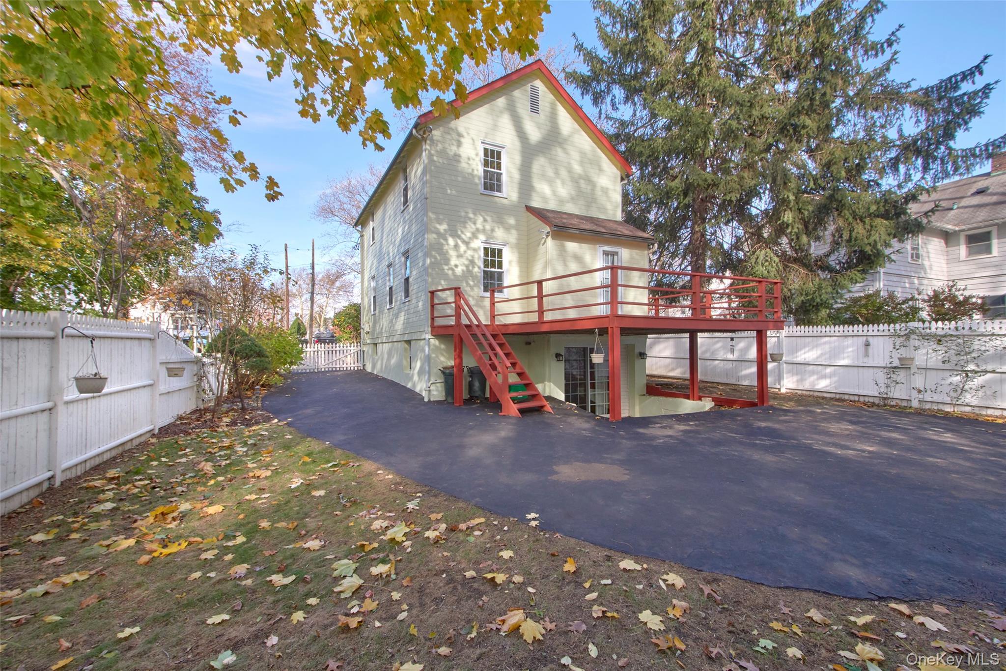 17 Haven Avenue Property Photo 26