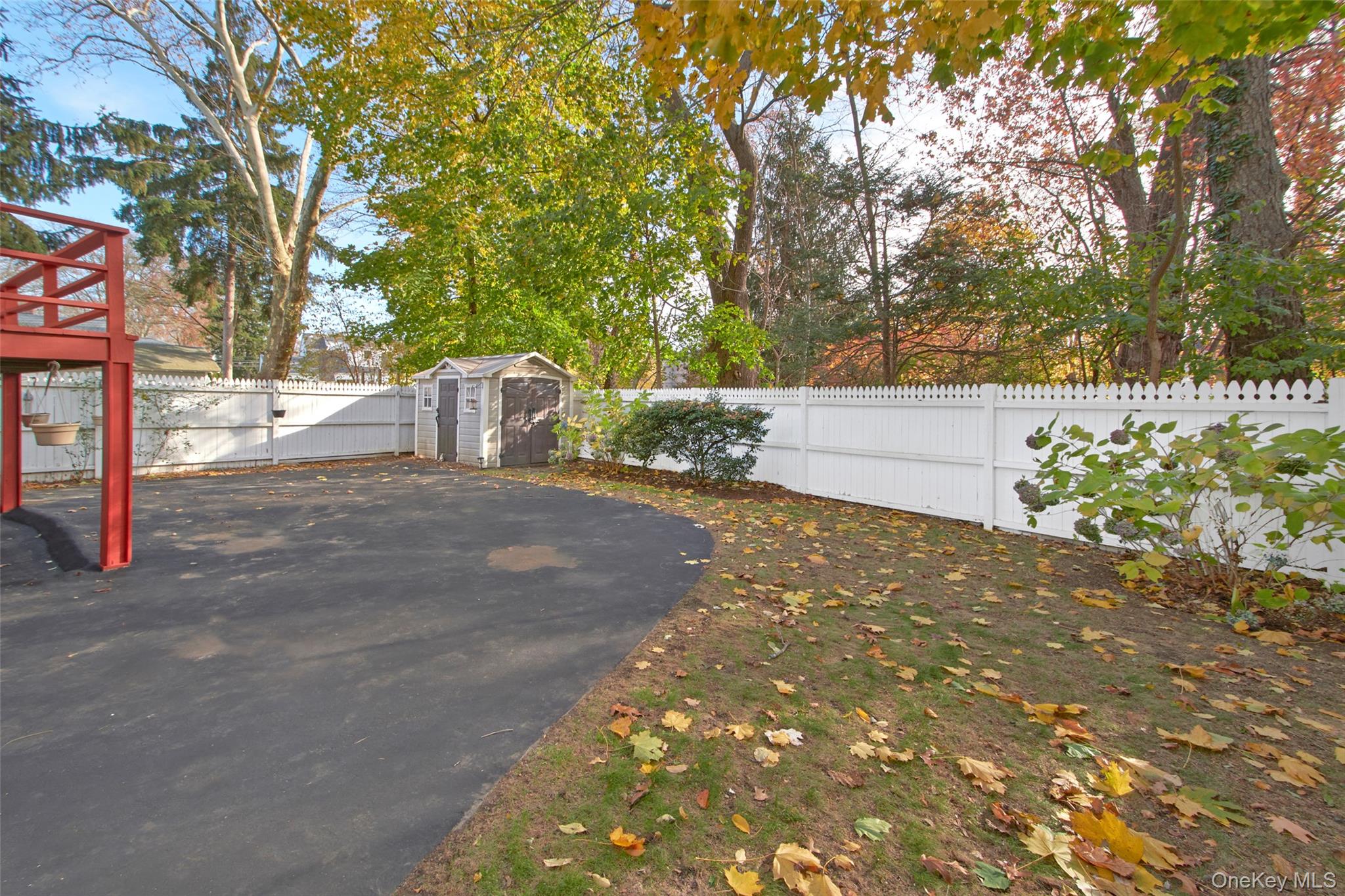 17 Haven Avenue Property Photo 28