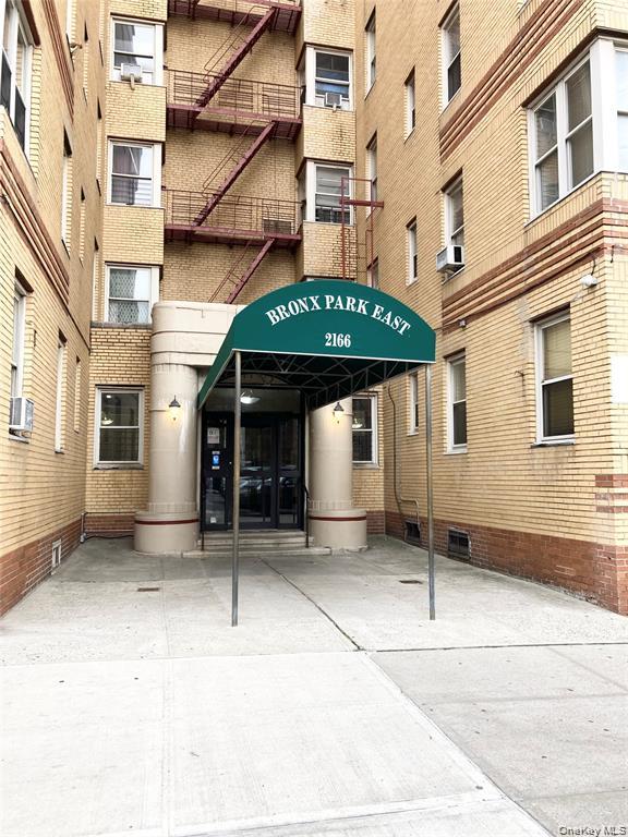 2166 Bronx Park 6c Property Photo 1