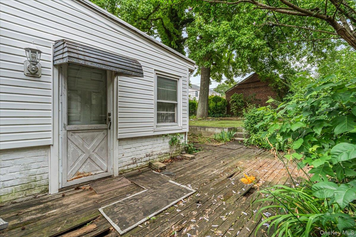 80-59 208th Street Property Photo 4