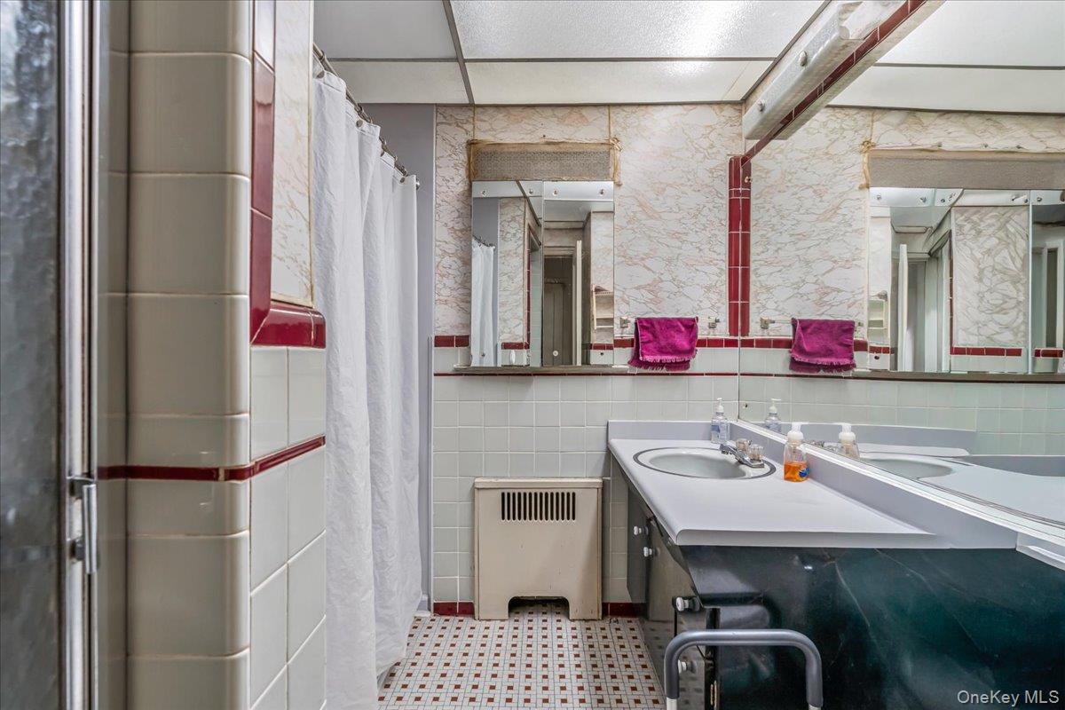 80-59 208th Street Property Photo 13