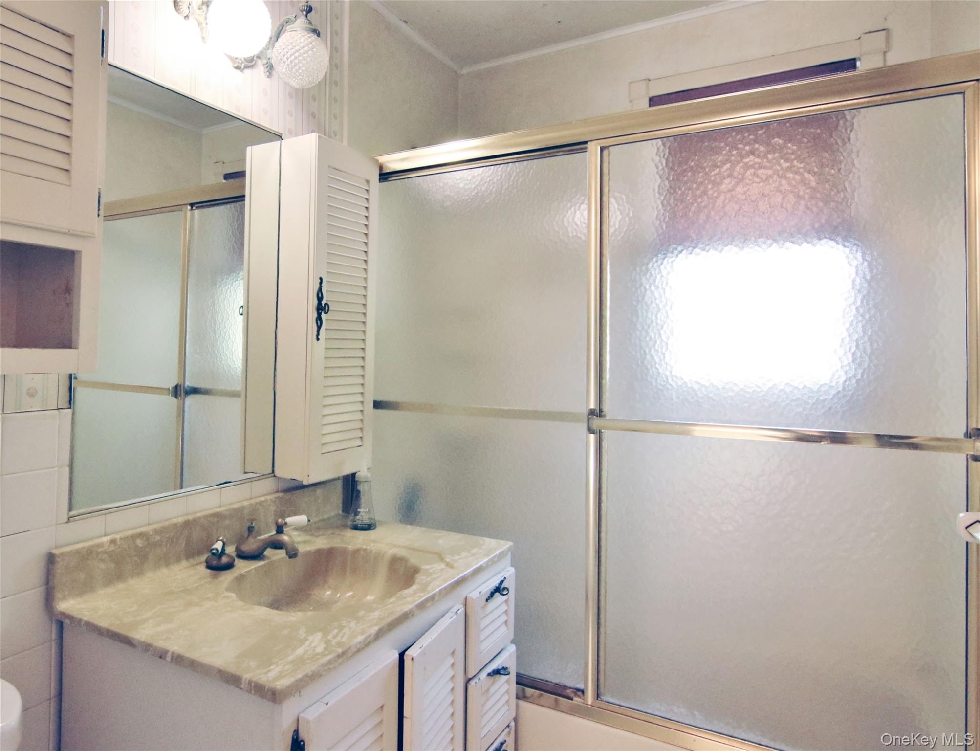 35 Avon Circle A Property Photo 21