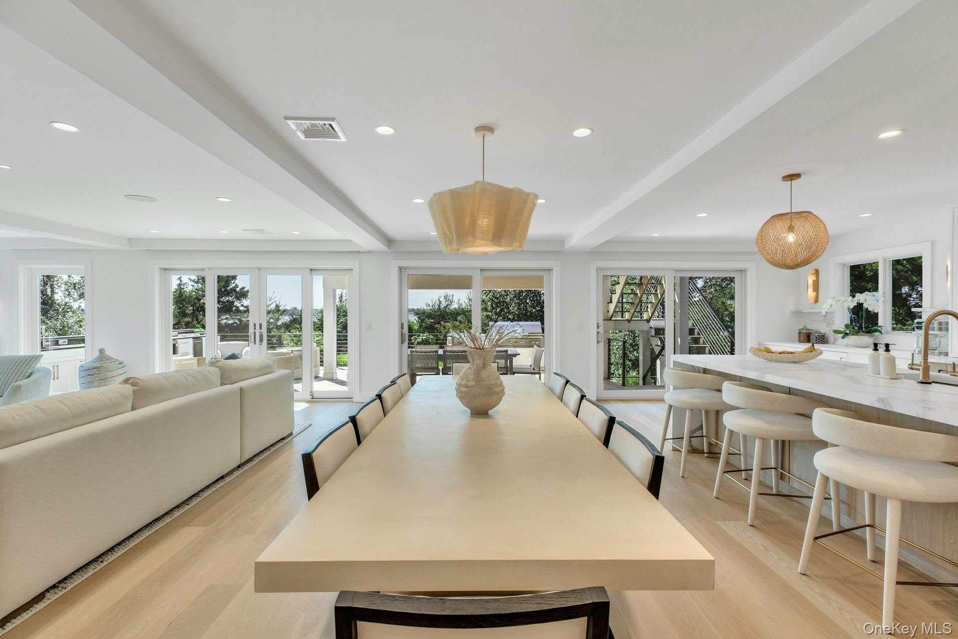 29 Tiana Circle Property Photo 10