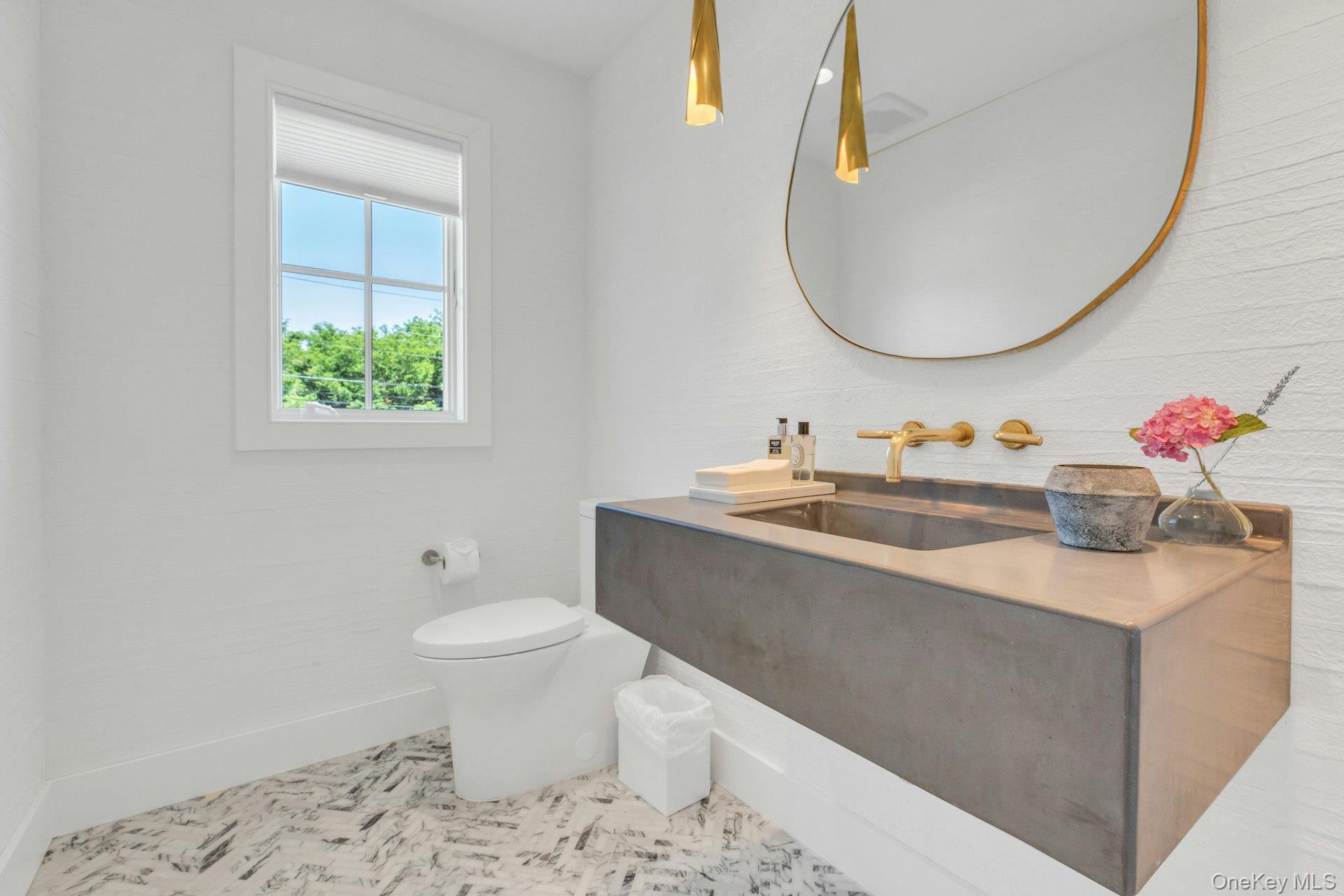 29 Tiana Circle Property Photo 13