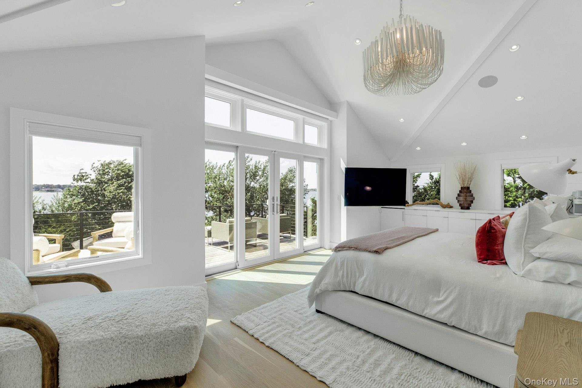 29 Tiana Circle Property Photo 25