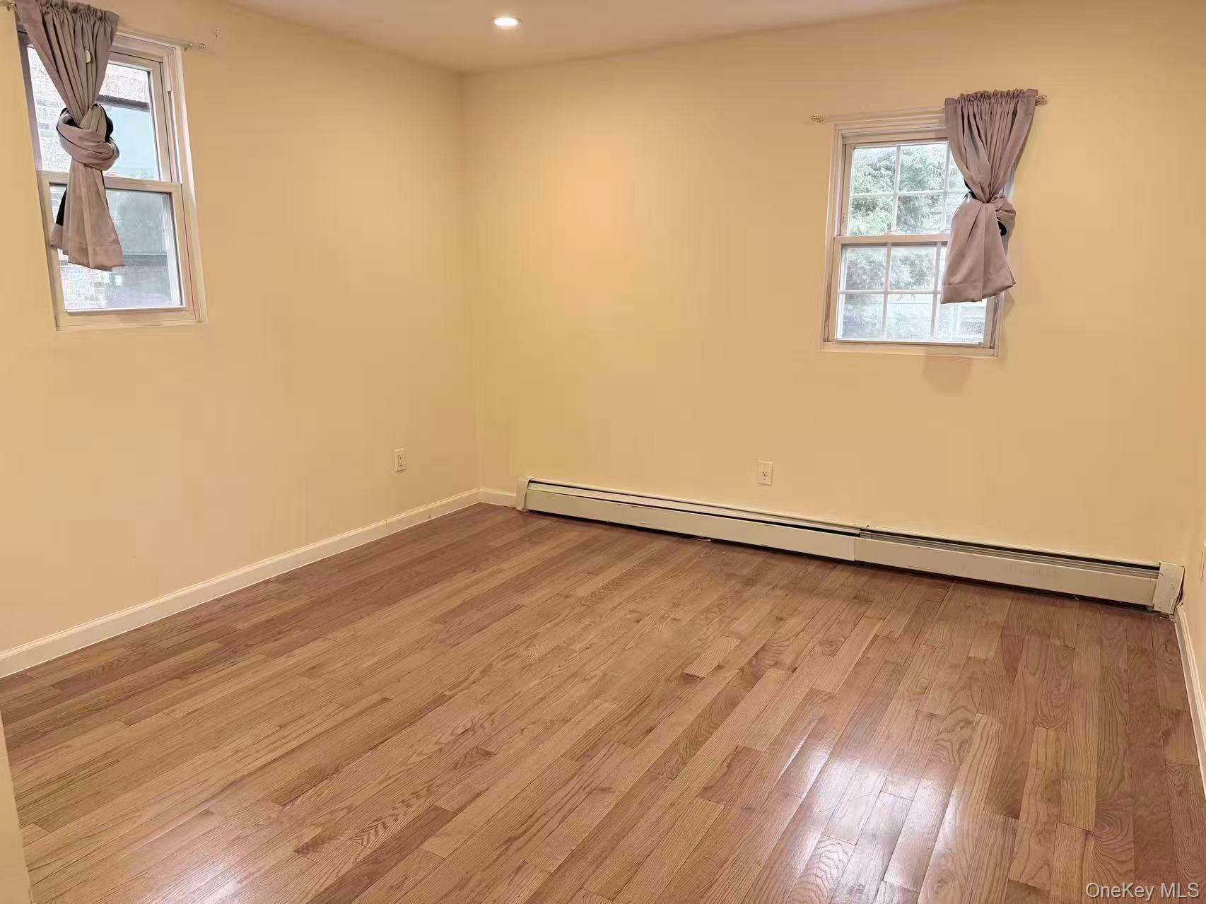 45-28 Parsons Boulevard Property Photo 5