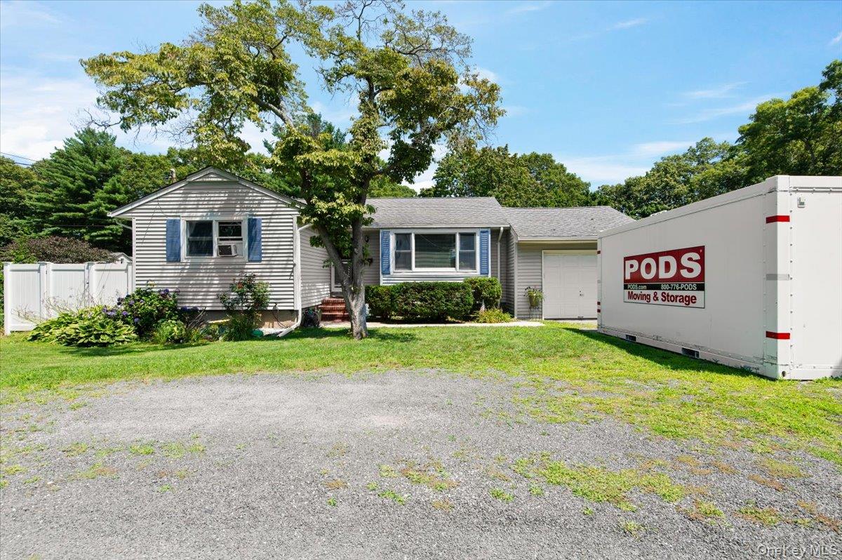 101 Lake Avenue Property Photo 2