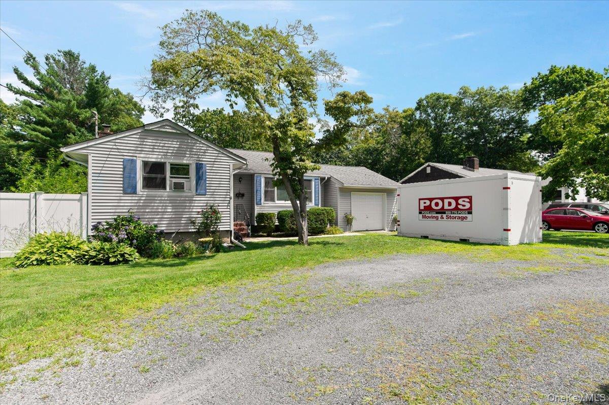 101 Lake Avenue Property Photo 3