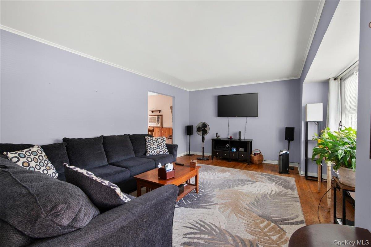 101 Lake Avenue Property Photo 5