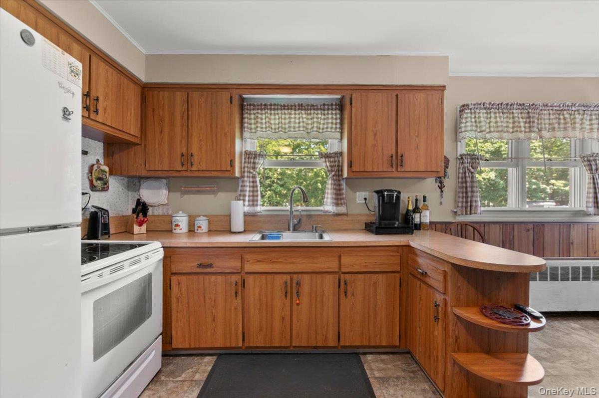 101 Lake Avenue Property Photo 8