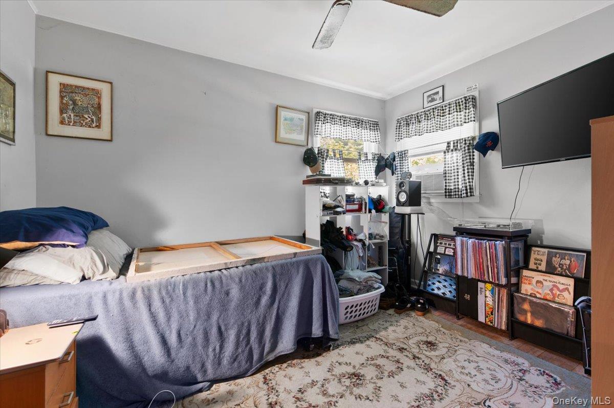 101 Lake Avenue Property Photo 16