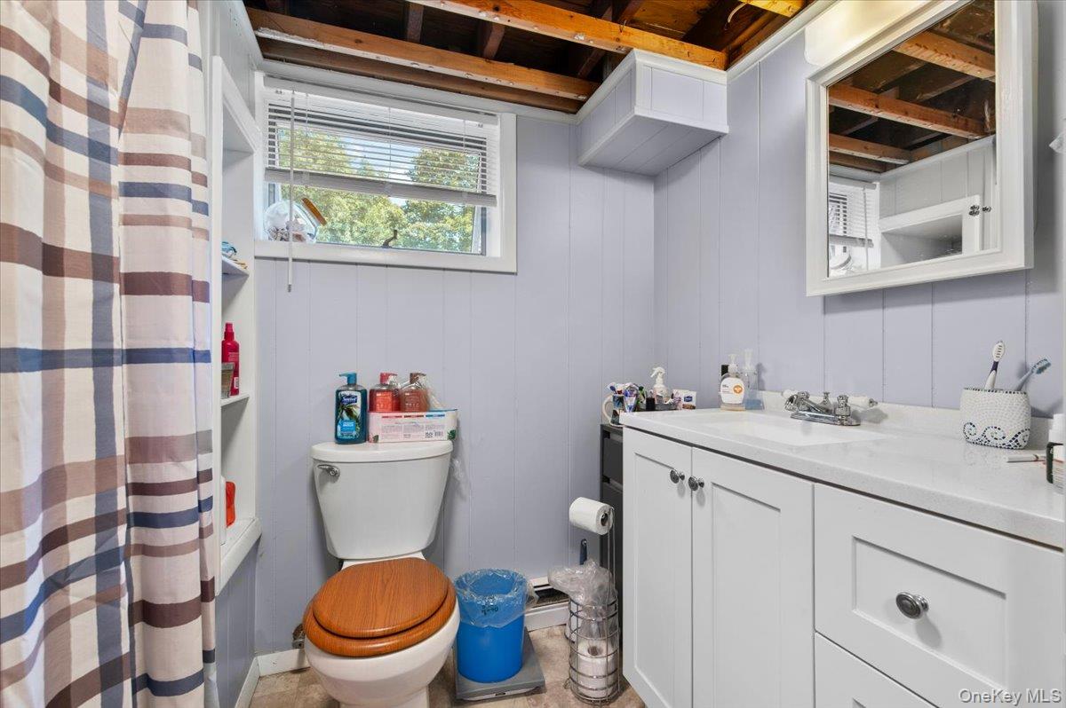 101 Lake Avenue Property Photo 17