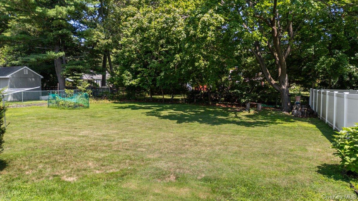 101 Lake Avenue Property Photo 26