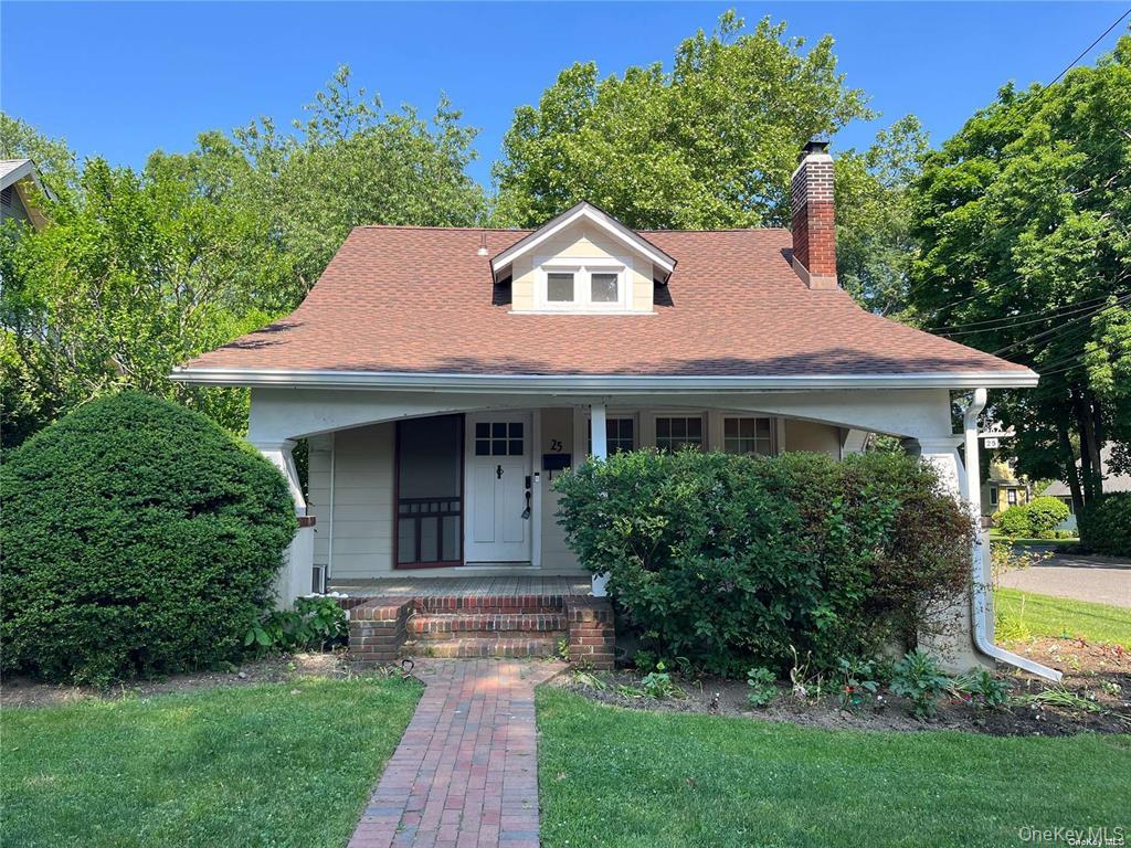 25 Willow Avenue Property Photo 1