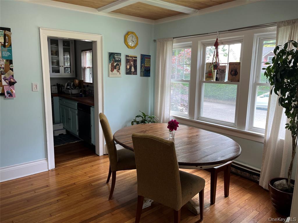 25 Willow Avenue Property Photo 4