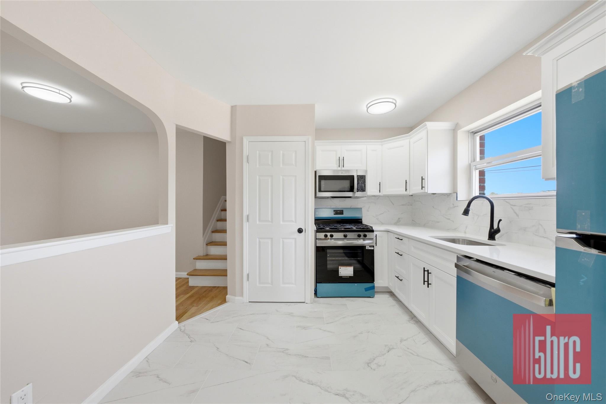 1204 E 72nd Street Property Photo 19