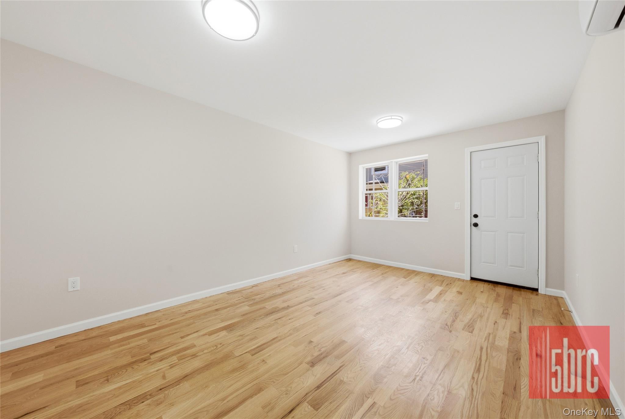 1204 E 72nd Street Property Photo 23
