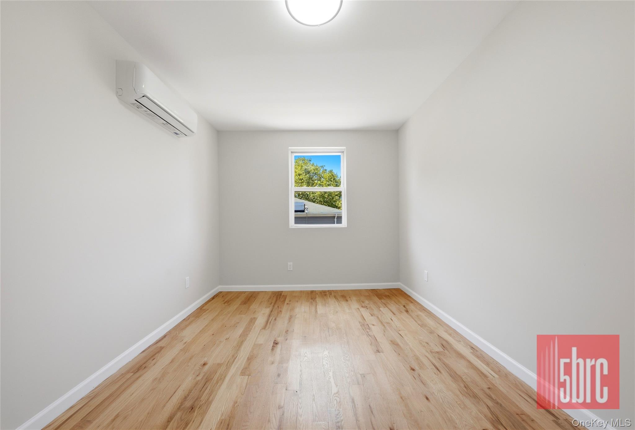 1204 E 72nd Street Property Photo 24
