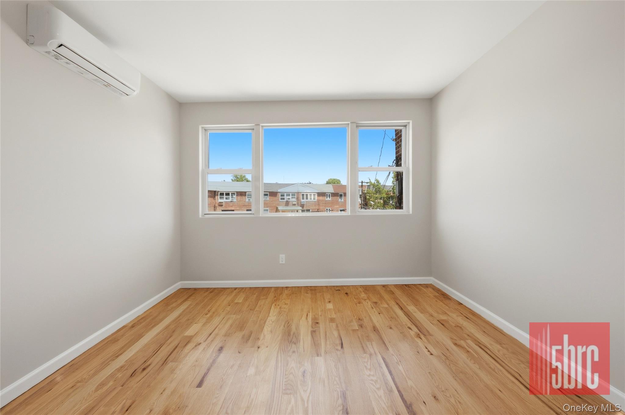 1204 E 72nd Street Property Photo 25