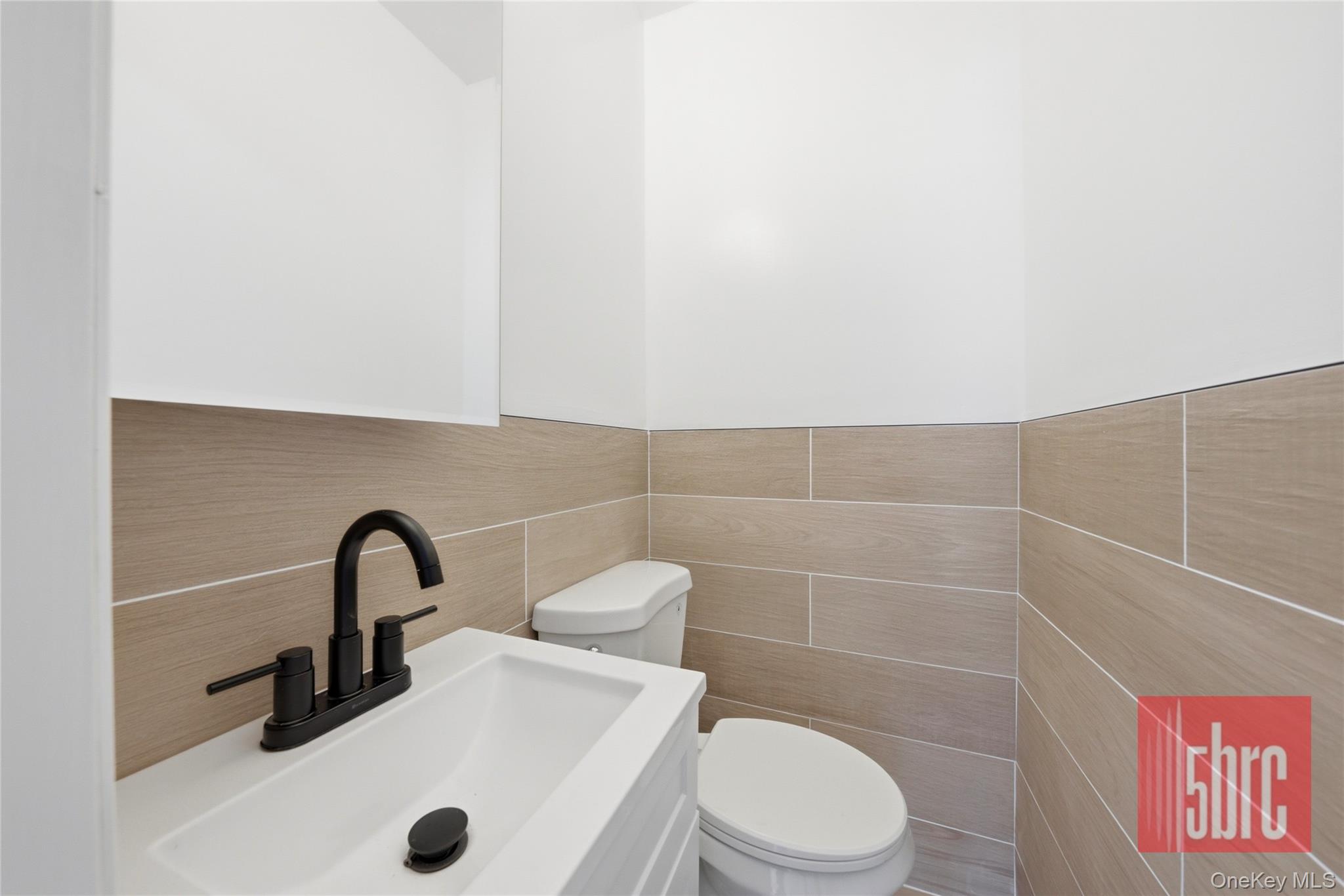 1204 E 72nd Street Property Photo 26