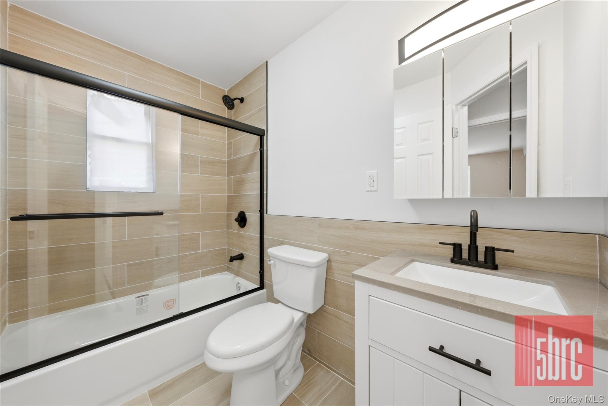 1204 E 72nd Street Property Photo 28