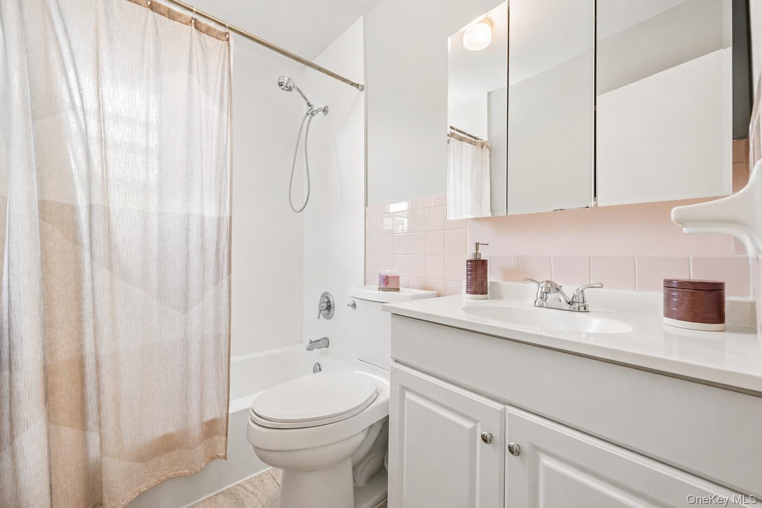 64 W. Sneden Place 64 Property Photo 12