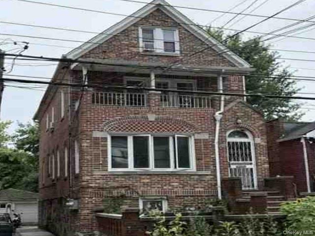 3610 Irwin Avenue Property Photo 1