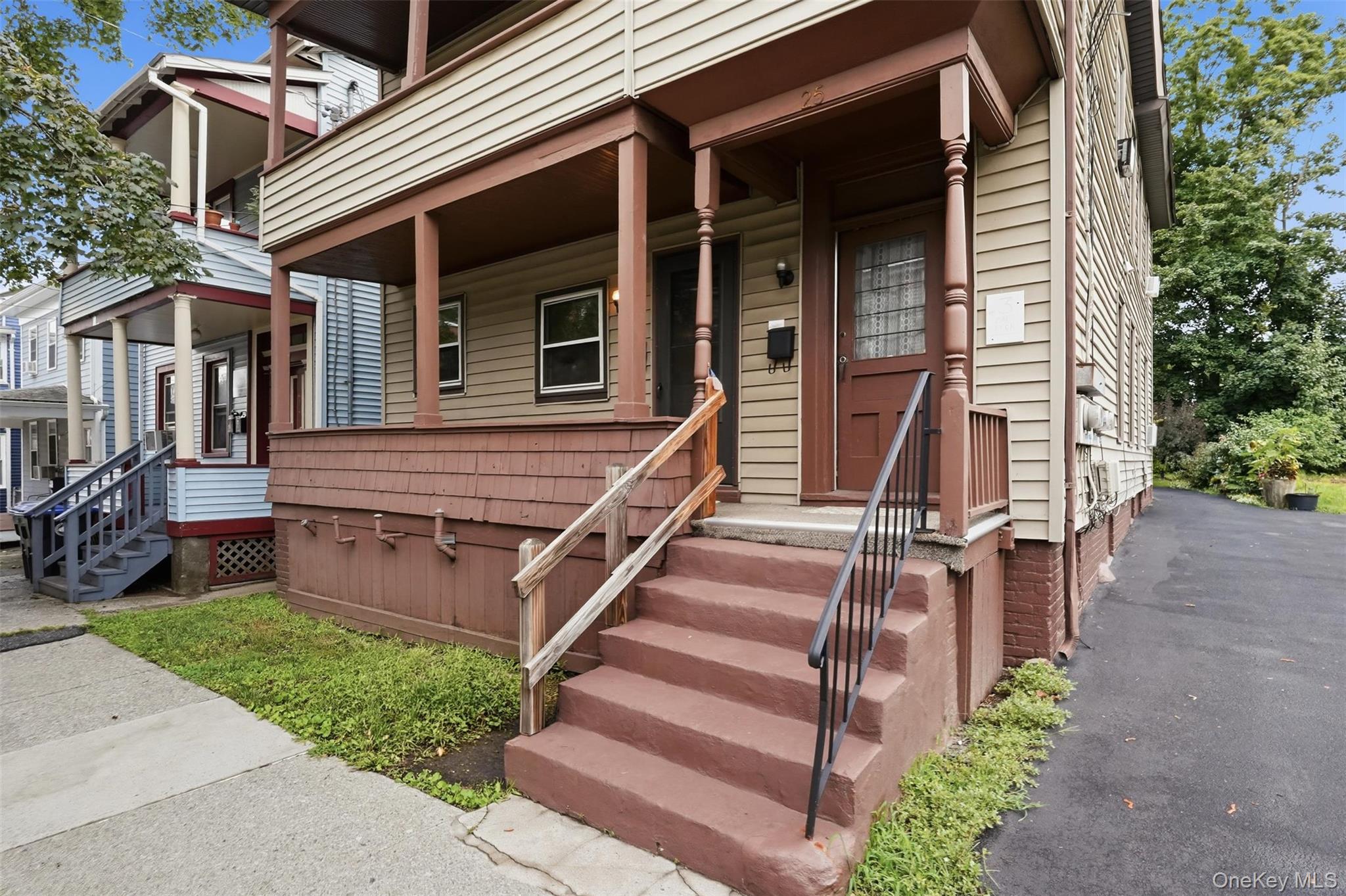 25 Conklin Street Property Photo 3