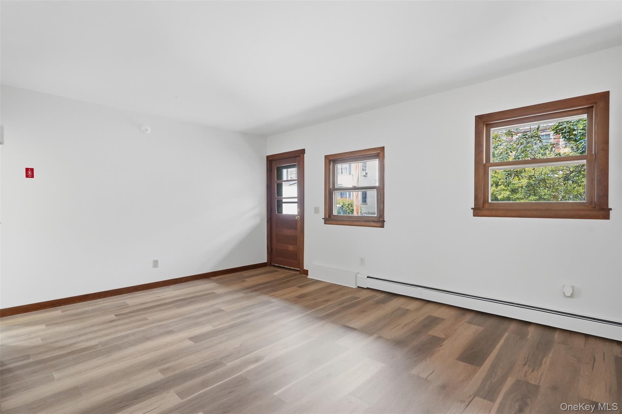 25 Conklin Street Property Photo 6