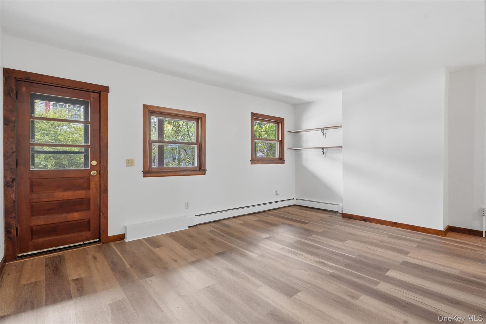 25 Conklin Street Property Photo 7