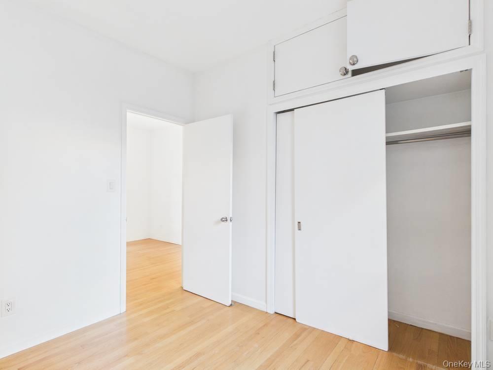 21-37 33rd Street 3d Property Photo 8