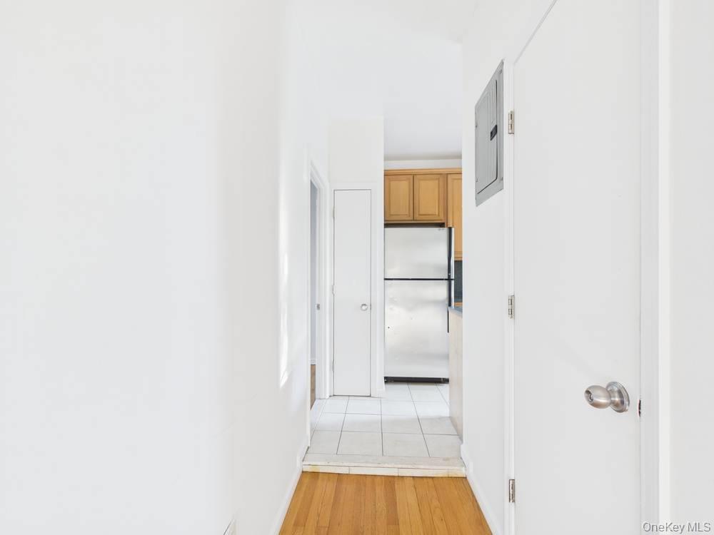 21-37 33rd Street 3d Property Photo 9