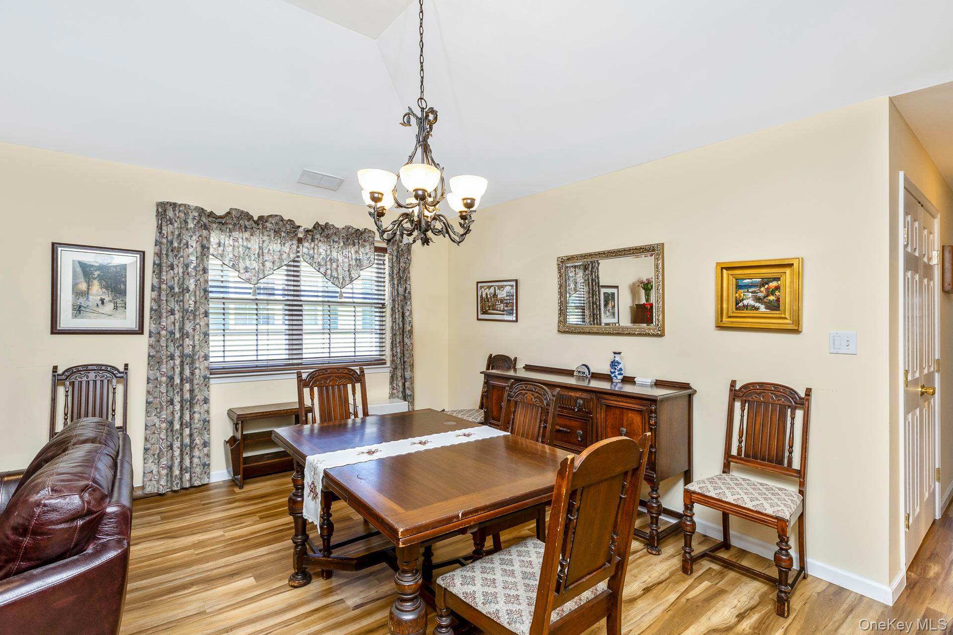 1204 Aerie Way 1204 Property Photo 6