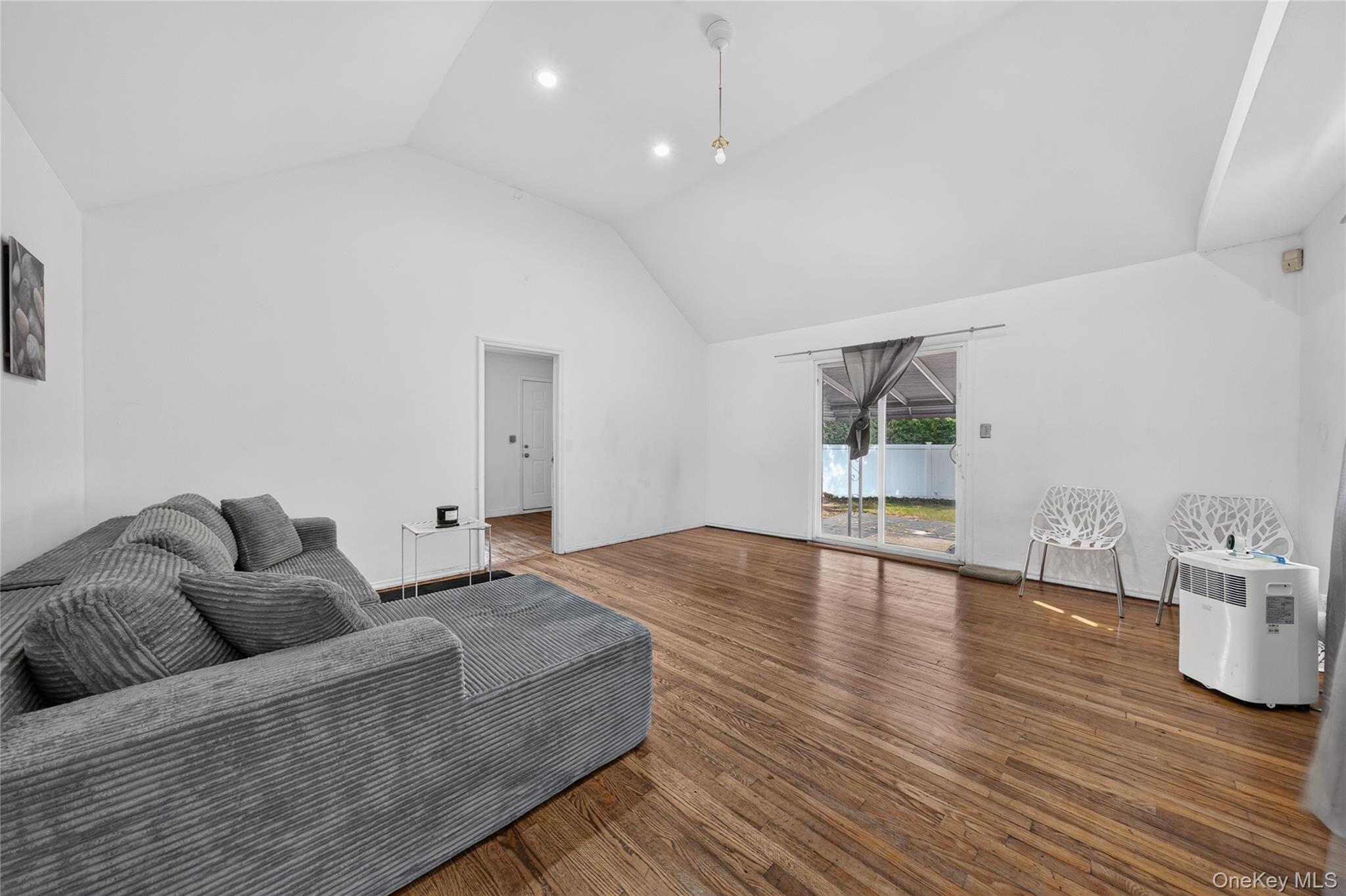249 Bay Shore Road Property Photo 4