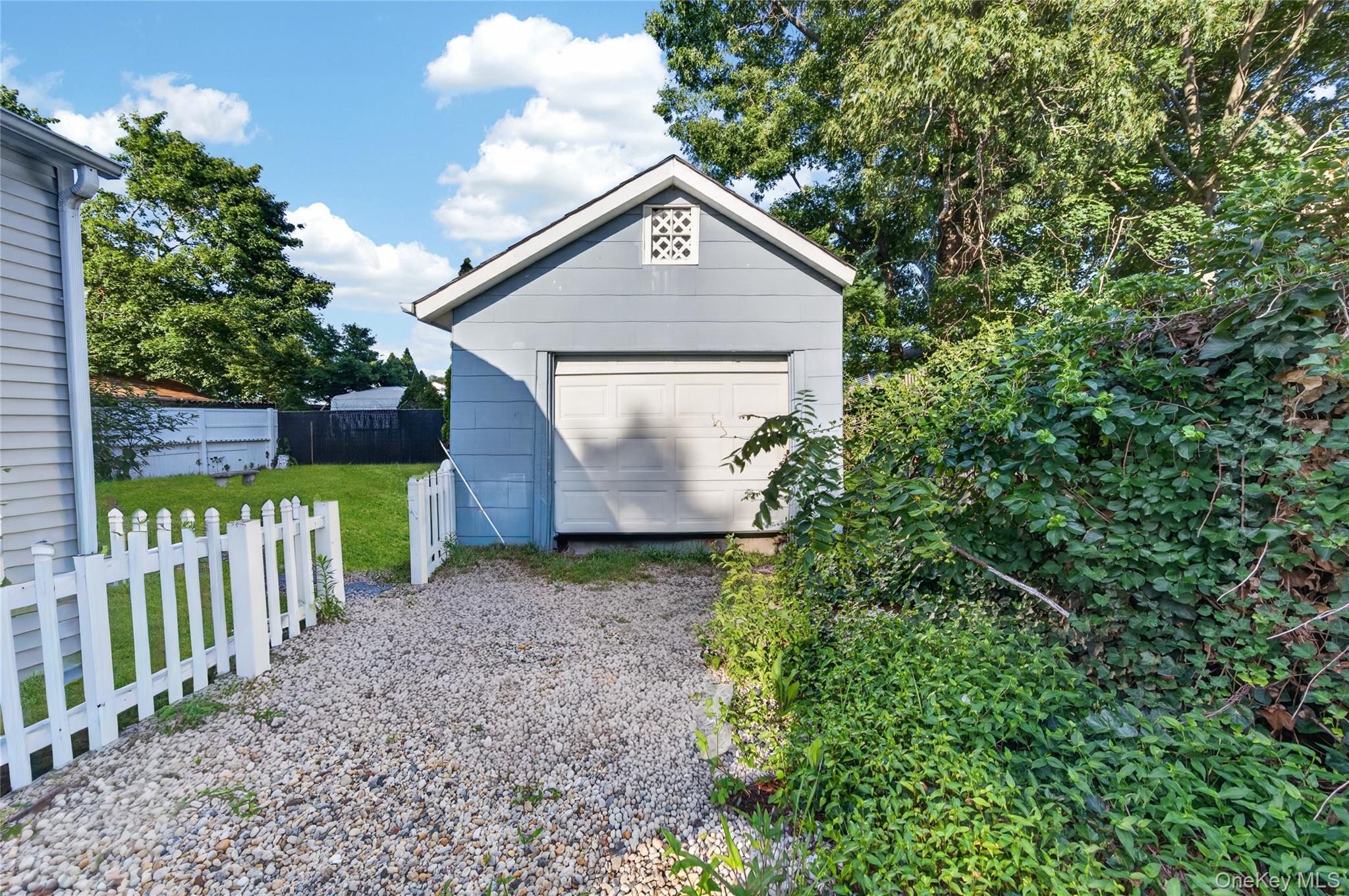 67 Ohio Avenue Property Photo 26