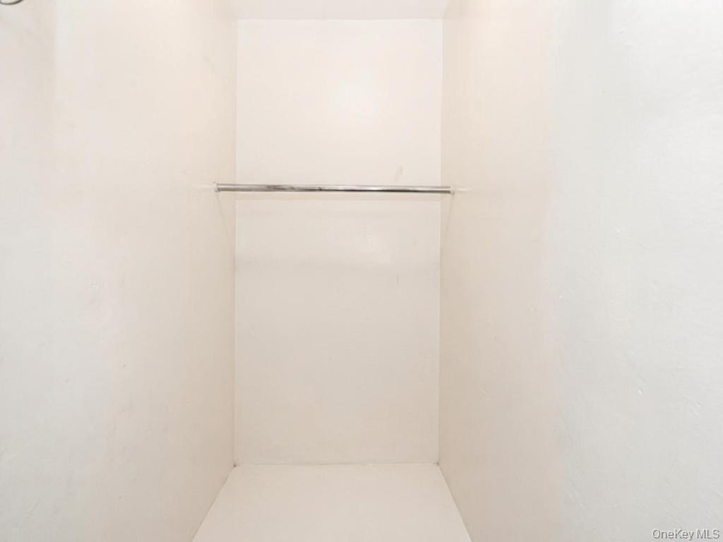 5601 Riverdale Avenue 3r Property Photo 8