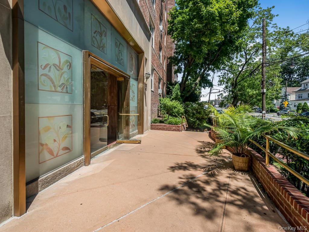 5601 Riverdale Avenue 3r Property Photo 14