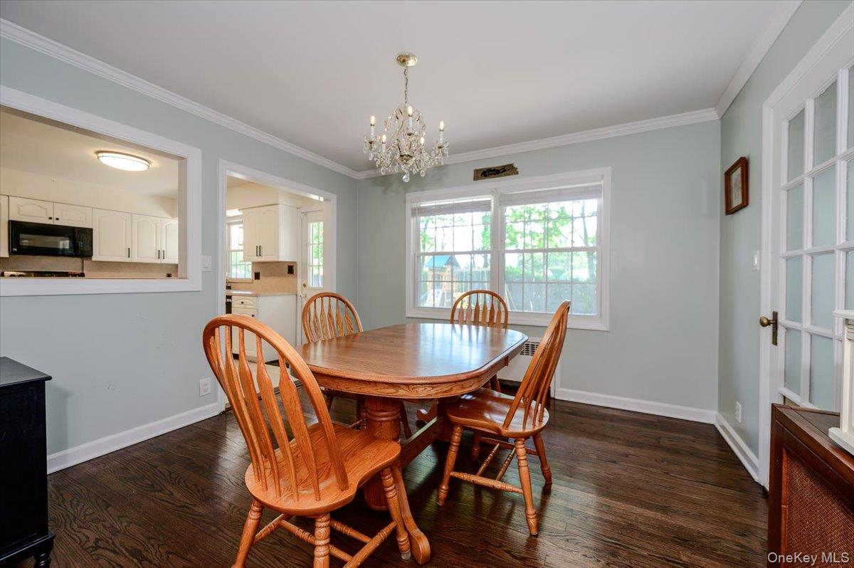 22 Manitton Court Property Photo 6