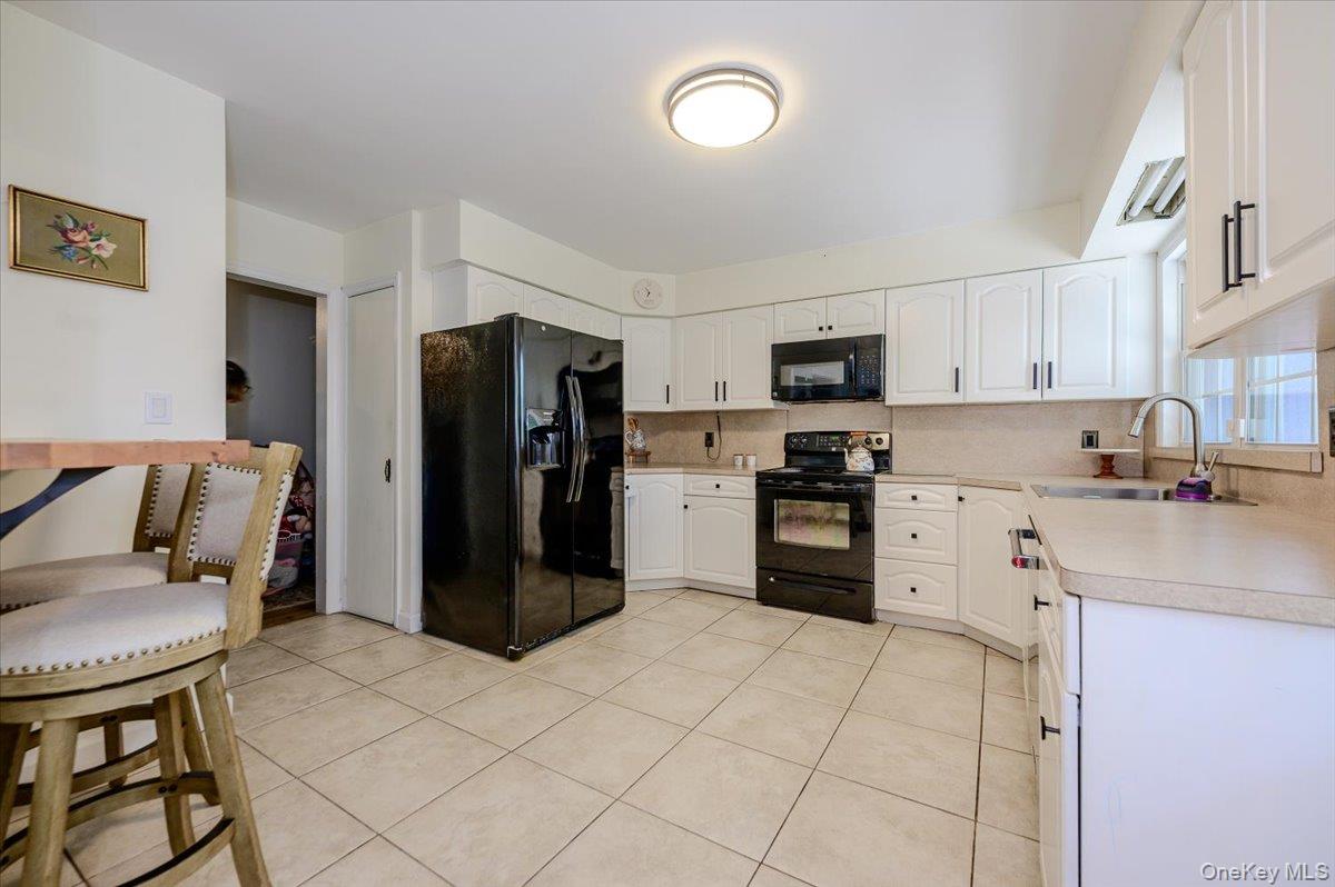 22 Manitton Court Property Photo 7