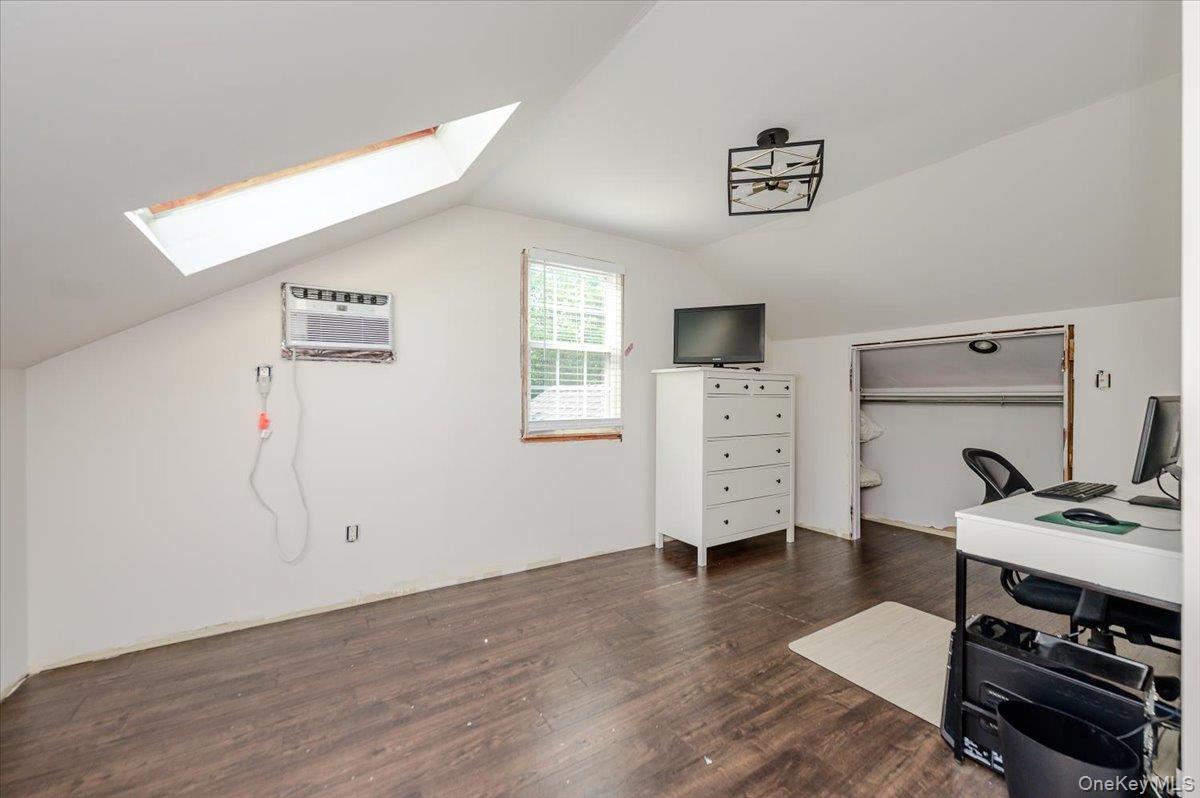 22 Manitton Court Property Photo 15