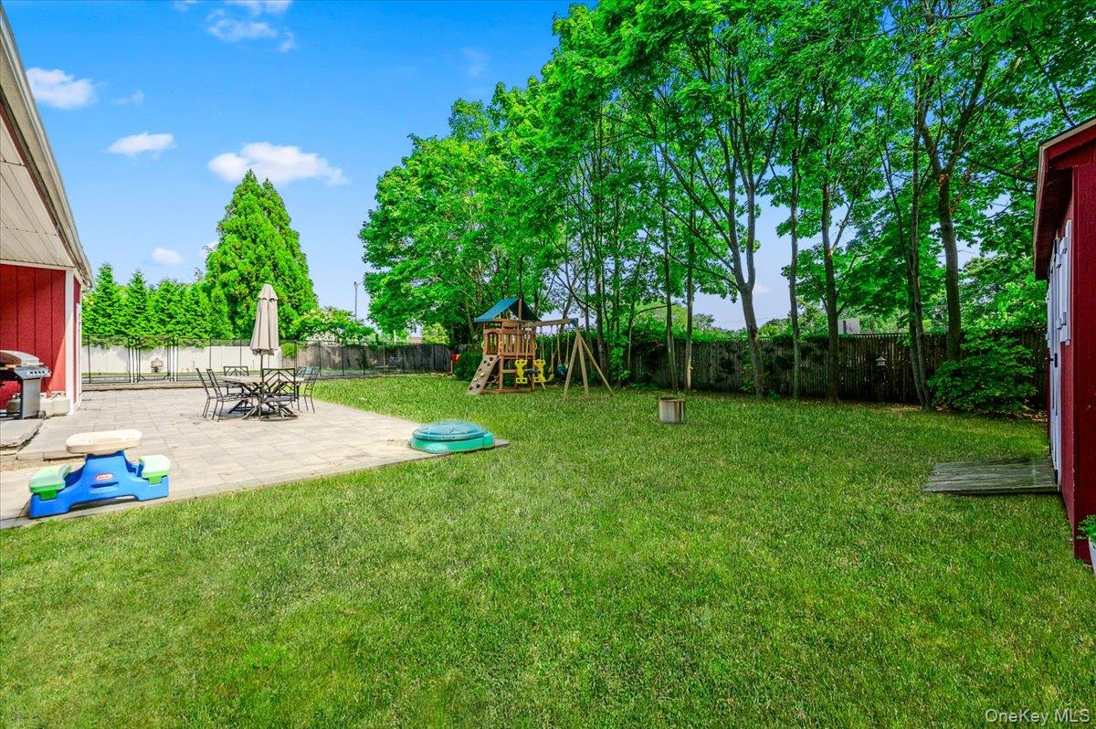 22 Manitton Court Property Photo 23