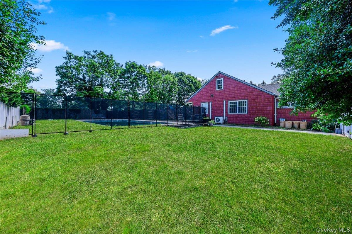 22 Manitton Court Property Photo 26