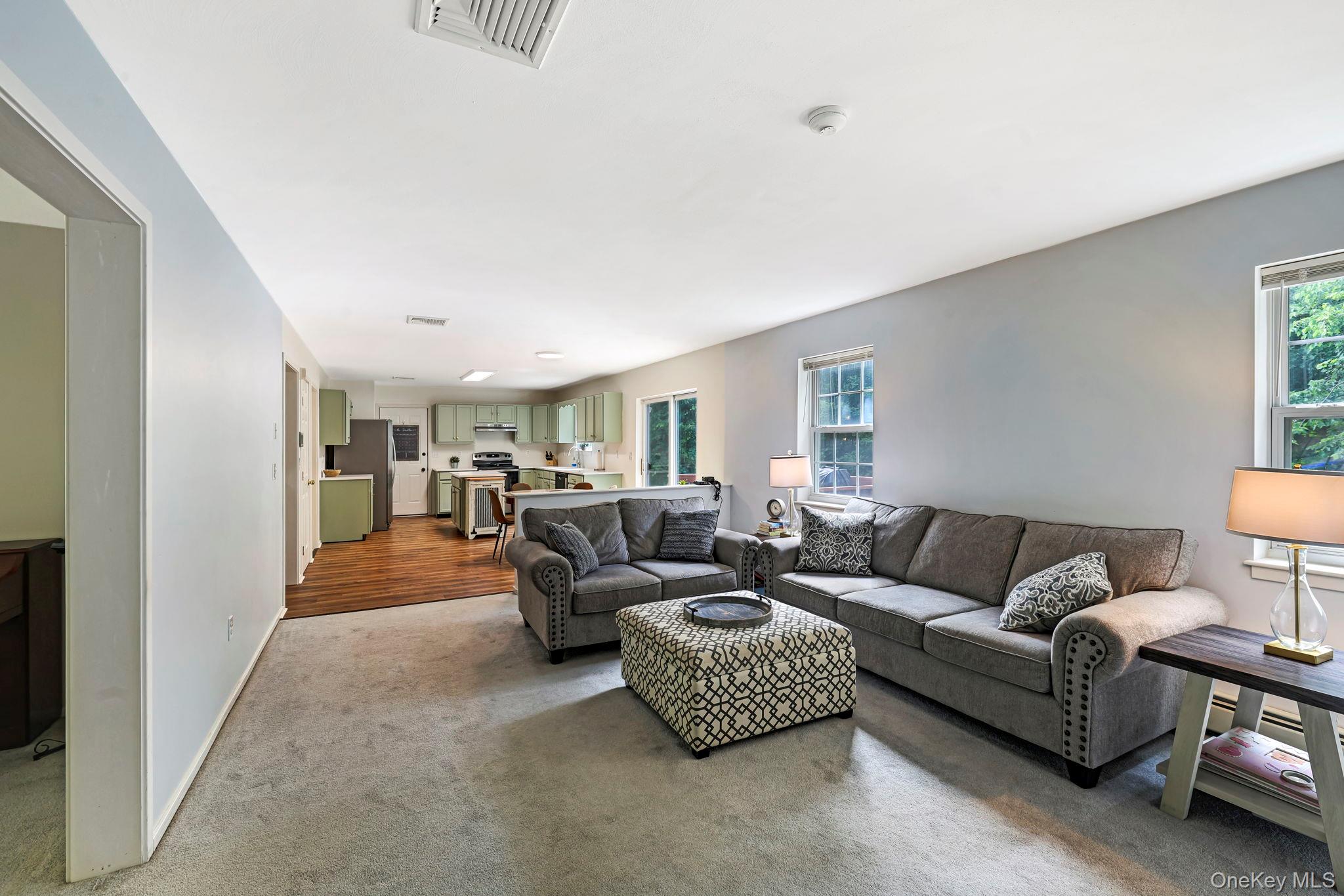 44 Ramblewood Drive Property Photo 6